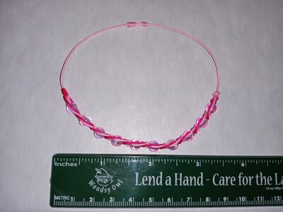 Handmade bead and cord macrame adjustable bracelet,light and dark pink color.. - image4